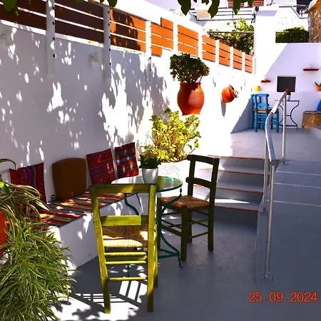 Mannashouse Émbonas