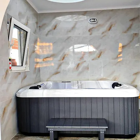 Mannashouse * Émbonas