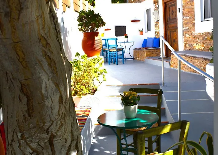 Mannashouse Nyaraló